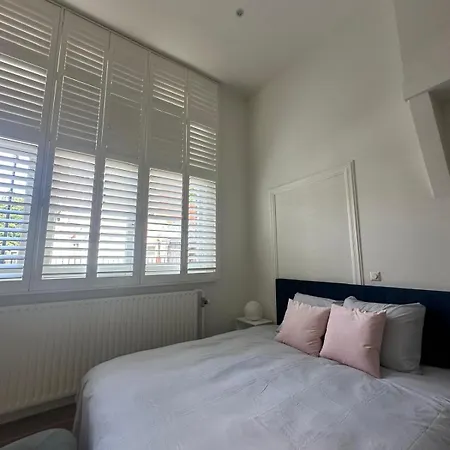 Comfortable Break La Haye