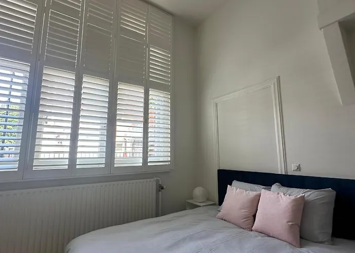 Comfortable Break La Haye